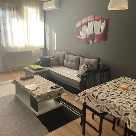 Center Apartment